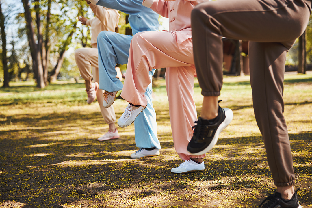 Best Tai Chi Shoes 2025: What to Look For (Indoor vs Outdoor)